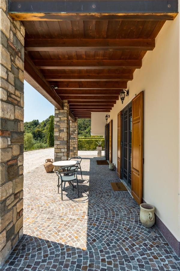 Il Casale Lonato - By Host4U Aparthotel Exterior photo